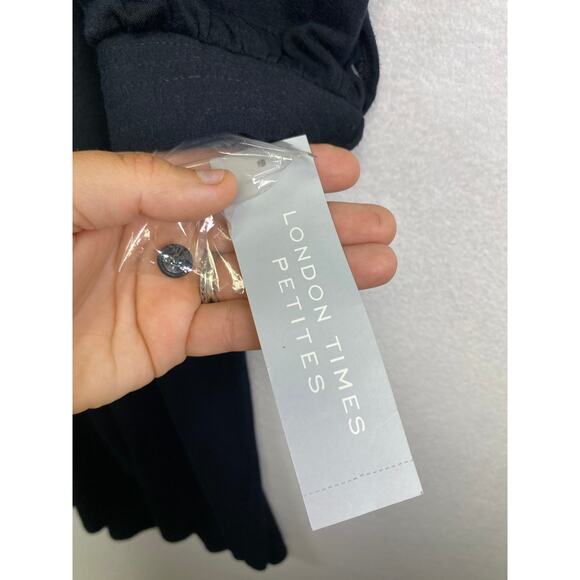 London Times Petite 14P Black Knee-Length V-Neck Dress Classic Professional - Picture 9 of 9